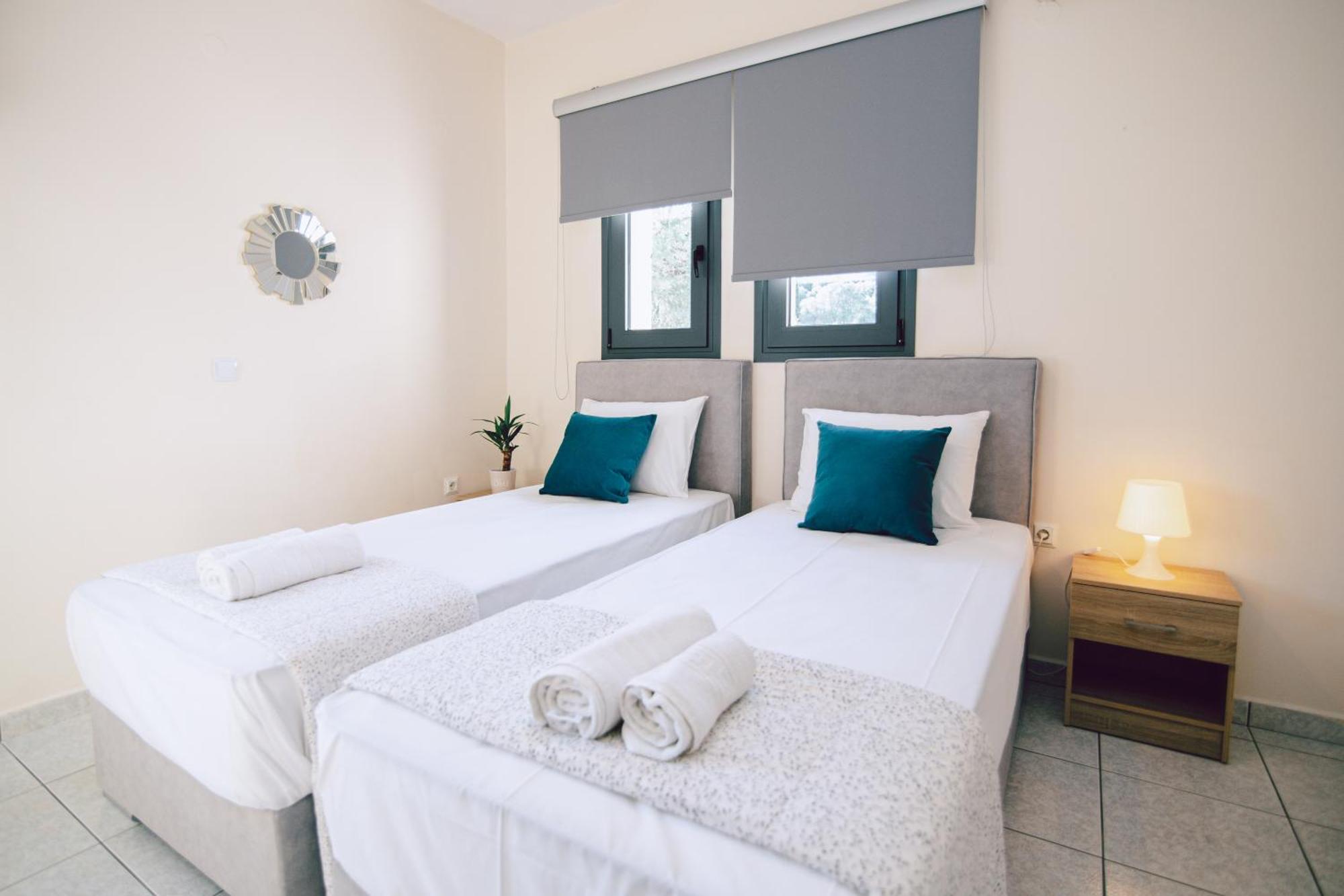 Andromahi Apartments & Suite 拉加纳斯 外观 照片